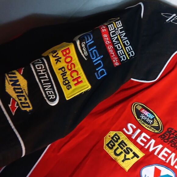 Budweiser Chase Nascar Red Racing Team Shirt for Men - Picture 4 of 8